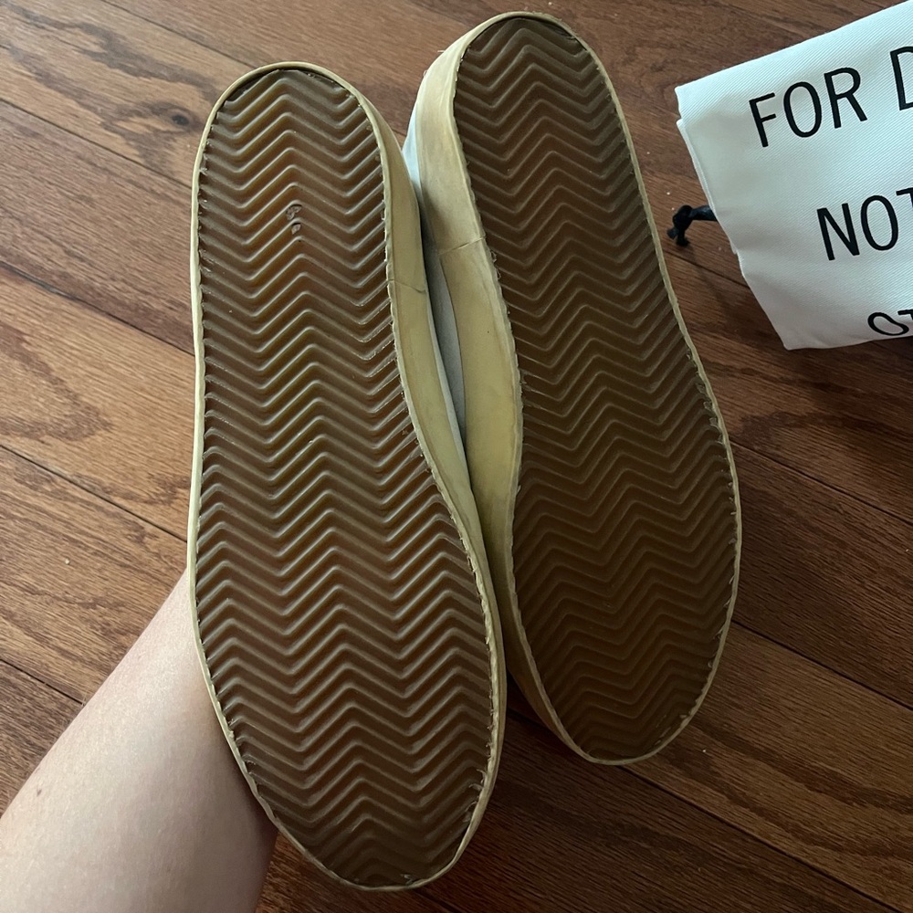 Golden Goose Super Star Sneakers - Picture 5 of 9